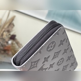 LV Модель： M81384  Кошелек-буфет Классический дизайн в новом ис