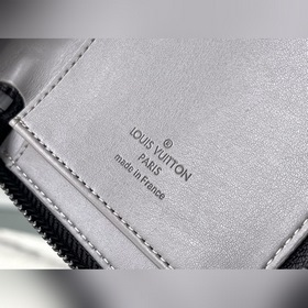 LV Модель： M81384  Кошелек-буфет Классический дизайн в новом ис