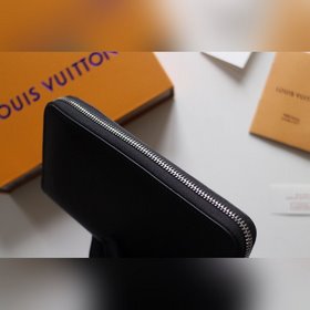LV Кошелек на молнии, модель N60017, крестообразный узор Практичн