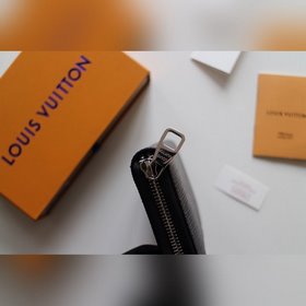 LV Кошелек на молнии, модель N60017, крестообразный узор Практичн