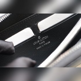 LV Кошелек на молнии, модель N60017, крестообразный узор Практичн