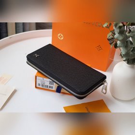 LV Модель M30317 ZIPPY VERTICAL Кошелек Кошелек Zippy Vertical с