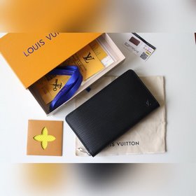 LV ZIPPY Карман для документов с застежкой-молнией Модель m60003