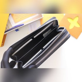 LV Двойной кошелек на молнии Модель M61723  Этот чрезвычайно пра
