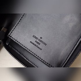 LV ZIPPY Кошелек на молнии Модель M62902 Элегантный и надежный к