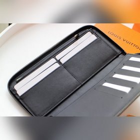LV Превосходный кошелек ZIPPY VERTICAL Модель M63095 Этот вертика