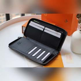 LV Превосходный кошелек ZIPPY VERTICAL Модель M63095 Этот вертика