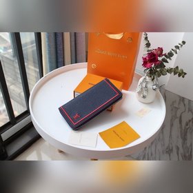 LV Модель M63095 Красный кошелек с вертикальной застежкой-молнией