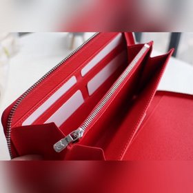 LV Модель m67541 Кошелек на молнии, созданный в сотрудничестве Но