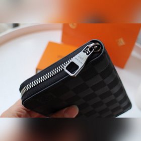 LV Zippy кошелек на молнии Модель N60017 Этот классический кошеле