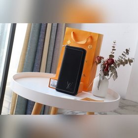 LV Модель M68228 Кошелек на молнии Вышивка Осенний кошелек 201