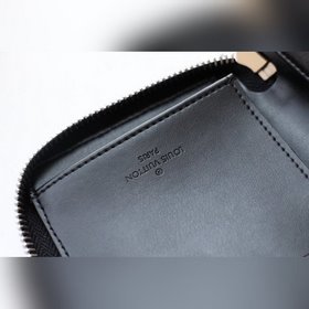 LV Модель M68228 Кошелек на молнии Вышивка Осенний кошелек 201