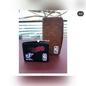 LV Артикул： M80548 LVXNBA ZIPPY VERTICAL Кошелек Этот кошелек Z