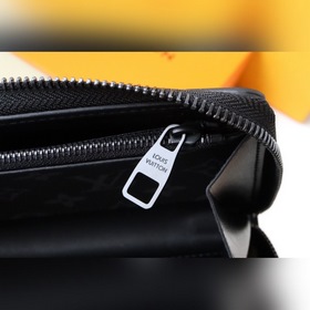 LV Артикул： M80558 Кошелек на молнии Вдохновлен мужской сумкой 