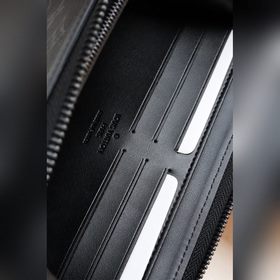 LV Артикул： M80558 Кошелек на молнии Вдохновлен мужской сумкой 