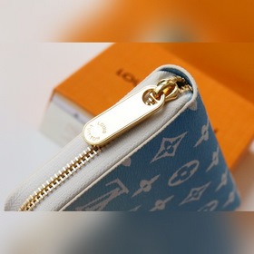LV Артикул： M80361 Кошелек на молнии Знаменитый кошелек на молн