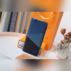LV ZIPPY VERTICAL Кошелек Артикул： M63095 Крестообразная тексту