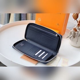 LV ZIPPY VERTICAL Кошелек Артикул： M63095 Крестообразная тексту