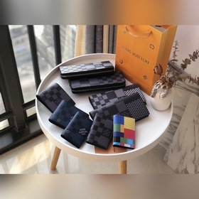 LV Артикул： N60442 Кошелек с прямой застежкой-молнией Этот прямо