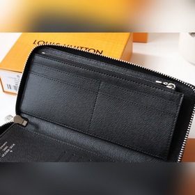 LV Артикул： N60442 Кошелек с прямой застежкой-молнией Этот прямо