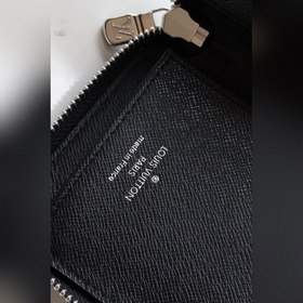 LV Артикул： N60442 Кошелек с прямой застежкой-молнией Этот прямо