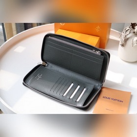 LV Артикул： N60442 Кошелек с прямой застежкой-молнией Этот прямо