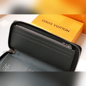 LV Артикул： N60442 Кошелек с прямой застежкой-молнией Этот прямо