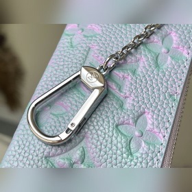 LV Артикул： M81296 Синий Серия ключницы Благодаря профессиональн
