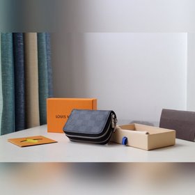 LV Многофункциональный чехол для ключей с двойной застежкой Модел