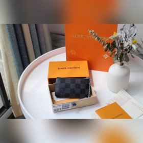 LV Кошелек для ключей Модель M62650 Элегантный и практичный кожа