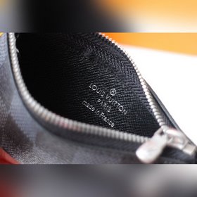 LV Кошелек для ключей Модель M62650 Элегантный и практичный кожа