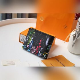 LV Модель 60895 Короткий кошелек из серии «Цветы» Весна-лето 2020