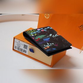 LV Модель 60895 Короткий кошелек из серии «Цветы» Весна-лето 2020