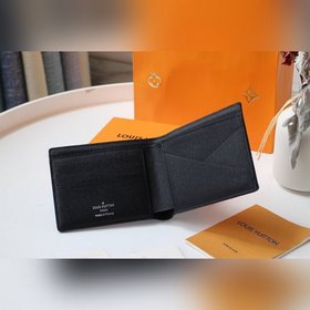 LV Модель 60895 Короткий кошелек из серии «Цветы» Весна-лето 2020