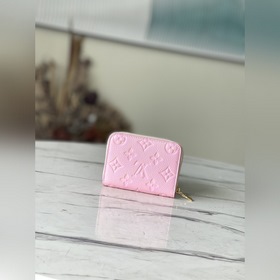 LV Артикул： M81467 Розовый кожаный кошелек Серия кошельков Специ