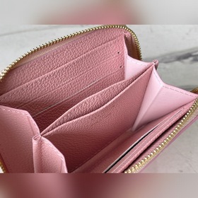 LV Артикул： M81467 Розовый кожаный кошелек Серия кошельков Специ