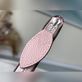 LV Артикул： M69508 Кошелек Zippy Компактный дизайн и просторное