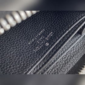 LV Артикул： M80099  ZIPPY Кошелек на молнии Изготовлен из кожи 