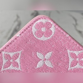 LV Артикул： M81185 Розовый Женская сумка-кошелек на молнииз дени