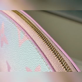 LV Артикул： M81270 Компактный кошелек для мелочи косметики Изго