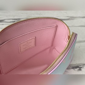 LV Артикул： M81270 Компактный кошелек для мелочи косметики Изго