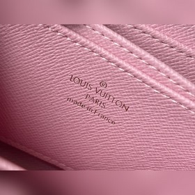 LV Артикул： M81388 Серия кошельков с градиентным цветом Специаль