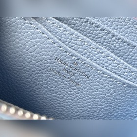 LV Артикул： M81467 Синий кожаный кошелек Серия кошельков Специал