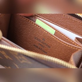 LV ZIPPY Кошелек на молнии Модель M60067 Идеальный выбор для горо