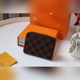 LV ZIPPY Кошелек на молнии Модель M60067 Идеальный выбор для гор