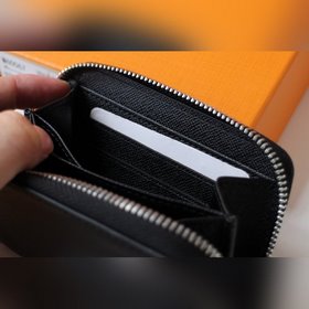 LV ZIPPY Кошелек на молнии Модель M60067 Идеальный выбор для горо