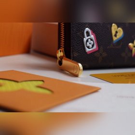 LV Zippy Кошелек Модель M64118 Сердце Кошелек Zippy изготовлен из