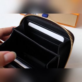 LV ZIPPY Кошелек на молнии Модель M67690  Кошелек на молнииз тка
