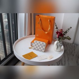LV ZIPPY Кошелек на молнии Модель M60067 Идеальный выбор для гор