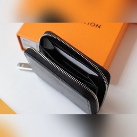 LV ZIPPY Кошелек на молнии Модель M60067 — идеальный выбор для г